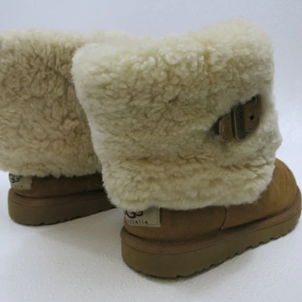 UGG Australia Ellie Insulated Leather Warm Boots Shoes sz 6